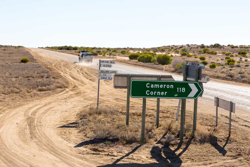 Signage at the turnoff for Cameron Corner - 4WD Tracks South Australia Strzelecki Track